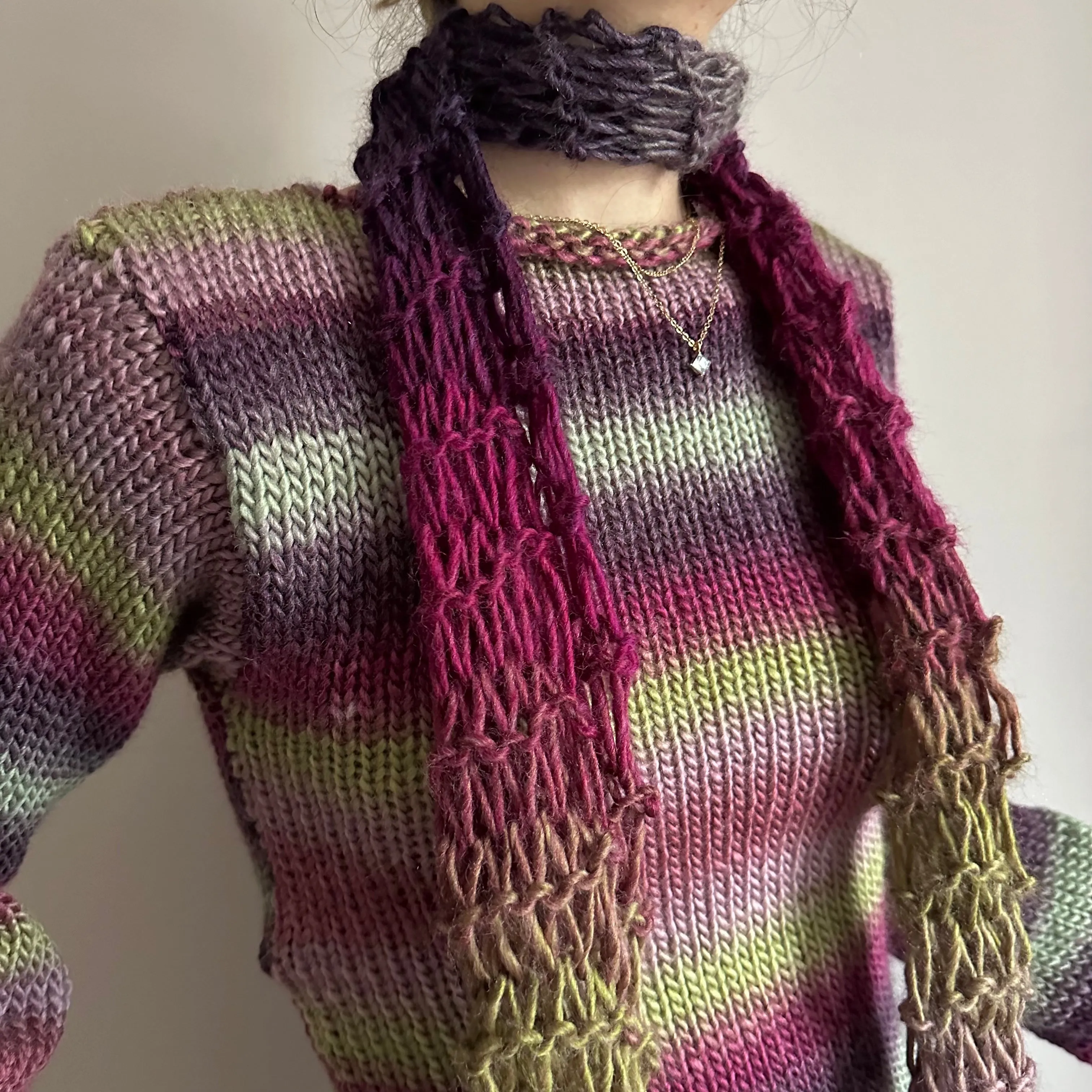 Handmade fishnet knitted scarf in ombré green and purple
