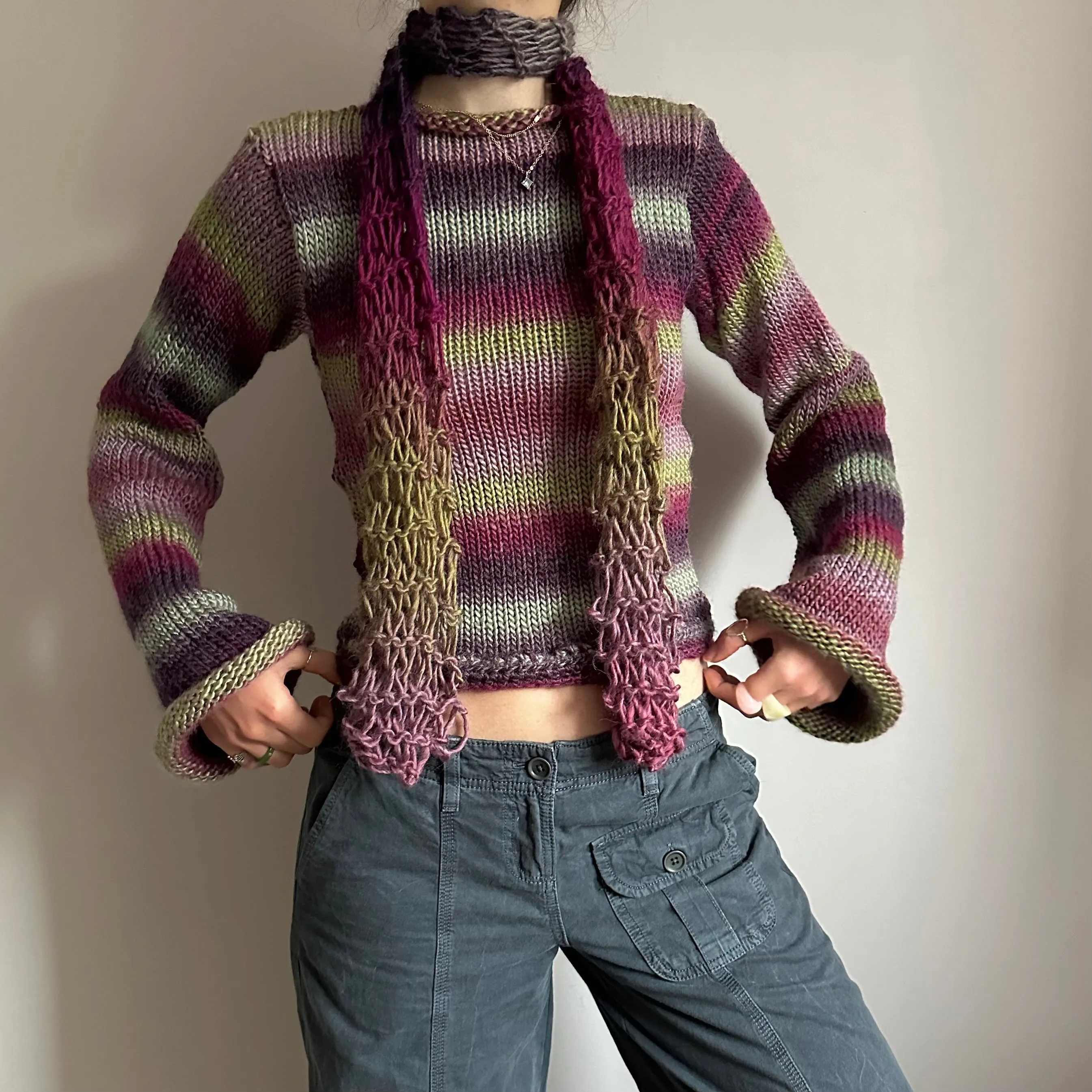 Handmade fishnet knitted scarf in ombré green and purple