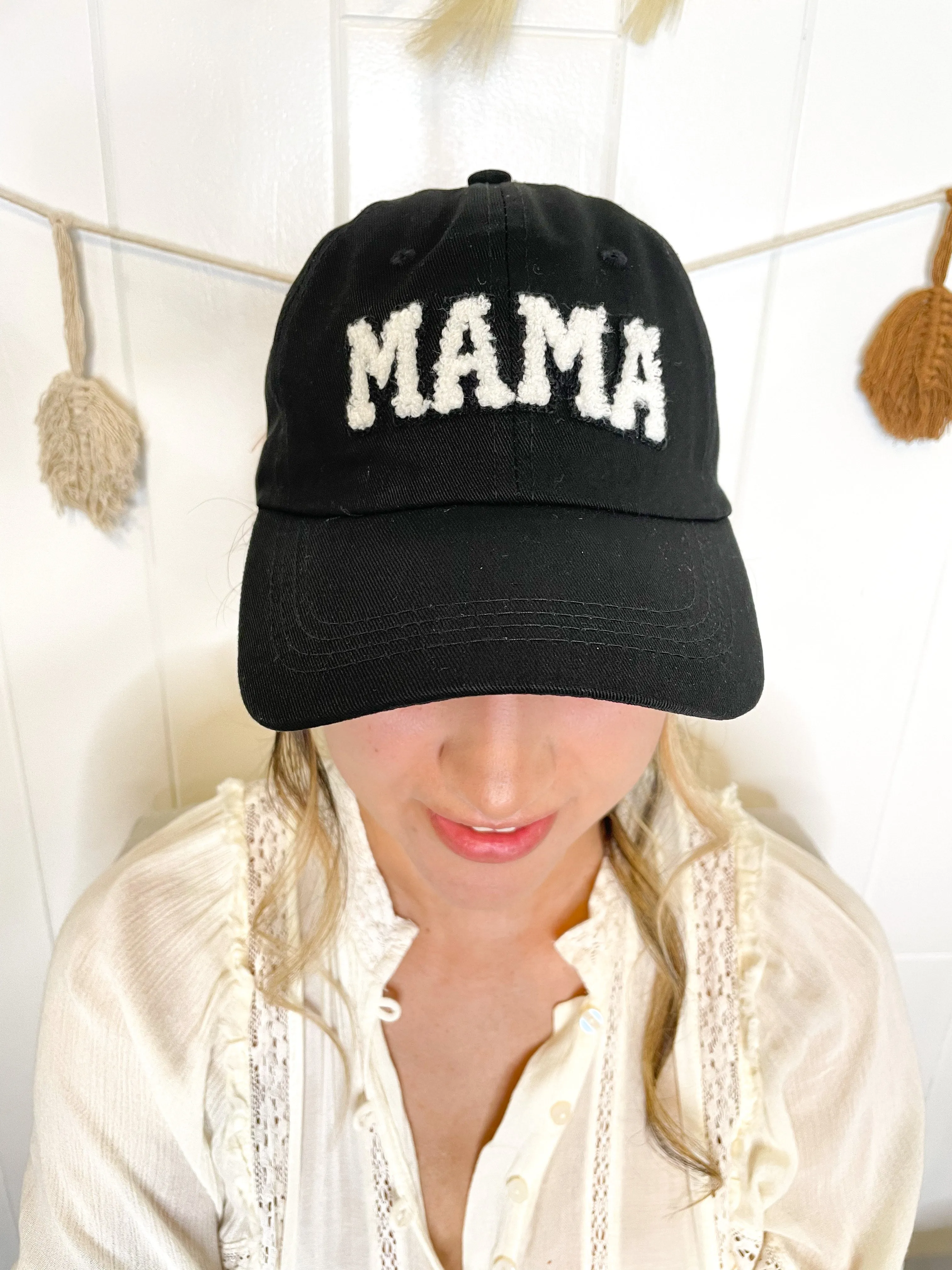 Mama Baseball Cap - Black Color / Sherpa Letters