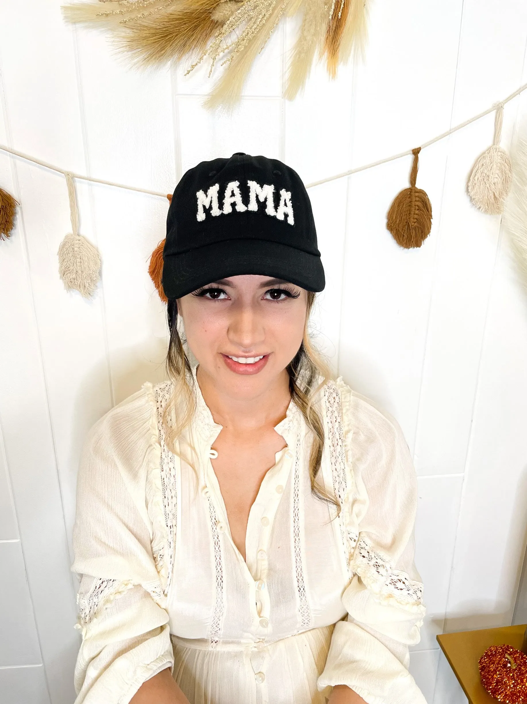 Mama Baseball Cap - Black Color / Sherpa Letters